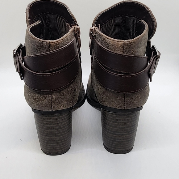 Soda Kylie Toupe Rough Cut Ankle High Booties Women's Size 6 New - Picture 7 of 16
